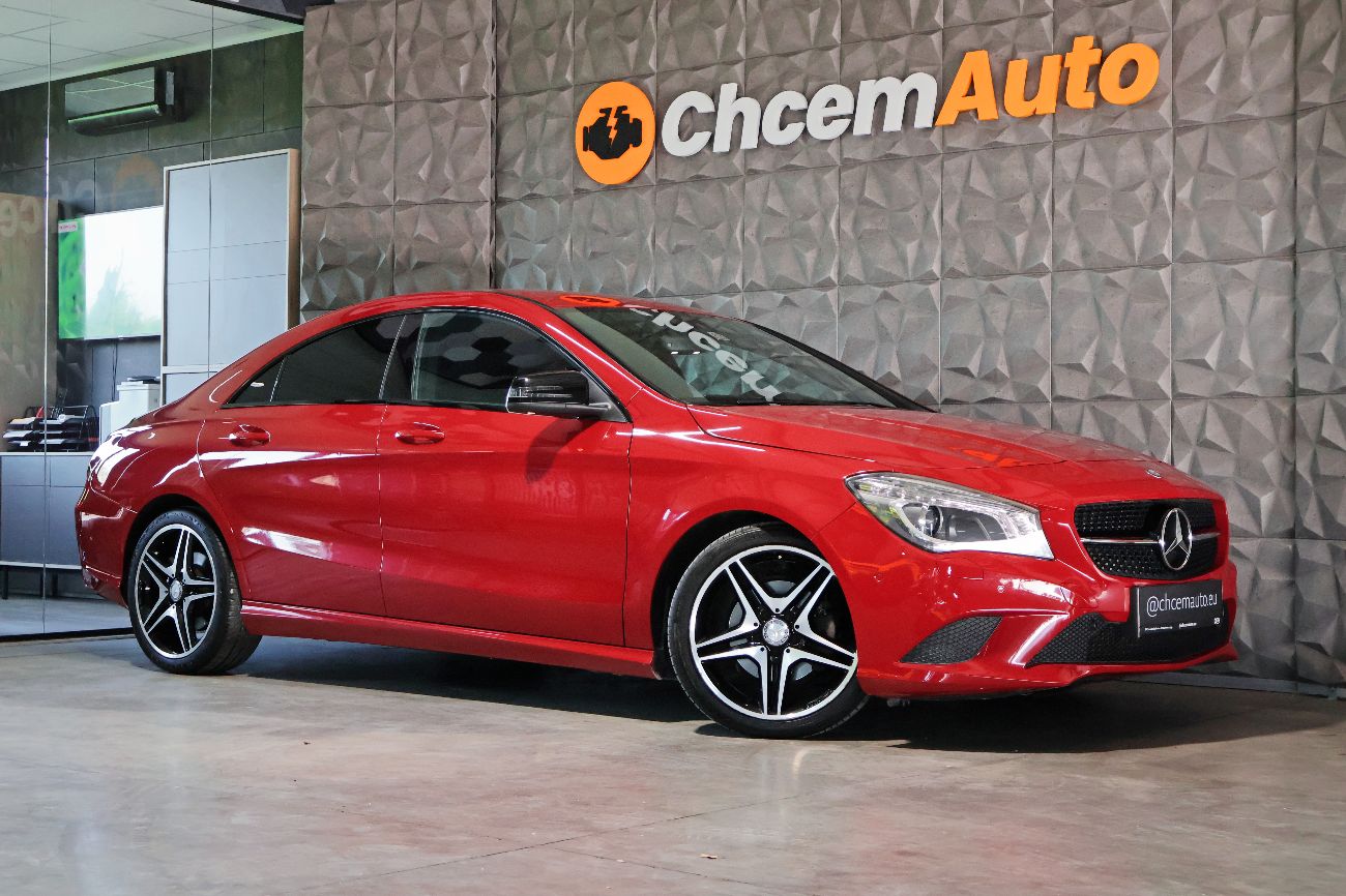Detailed view of the car